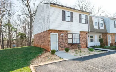86 CAPE CHARLES SQ. LYNCHBURG, VA 24502