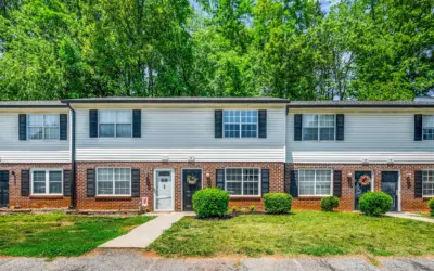 8022 TIMBERLAKE RD, APT. 12 LYNCHBURG, VA 24502